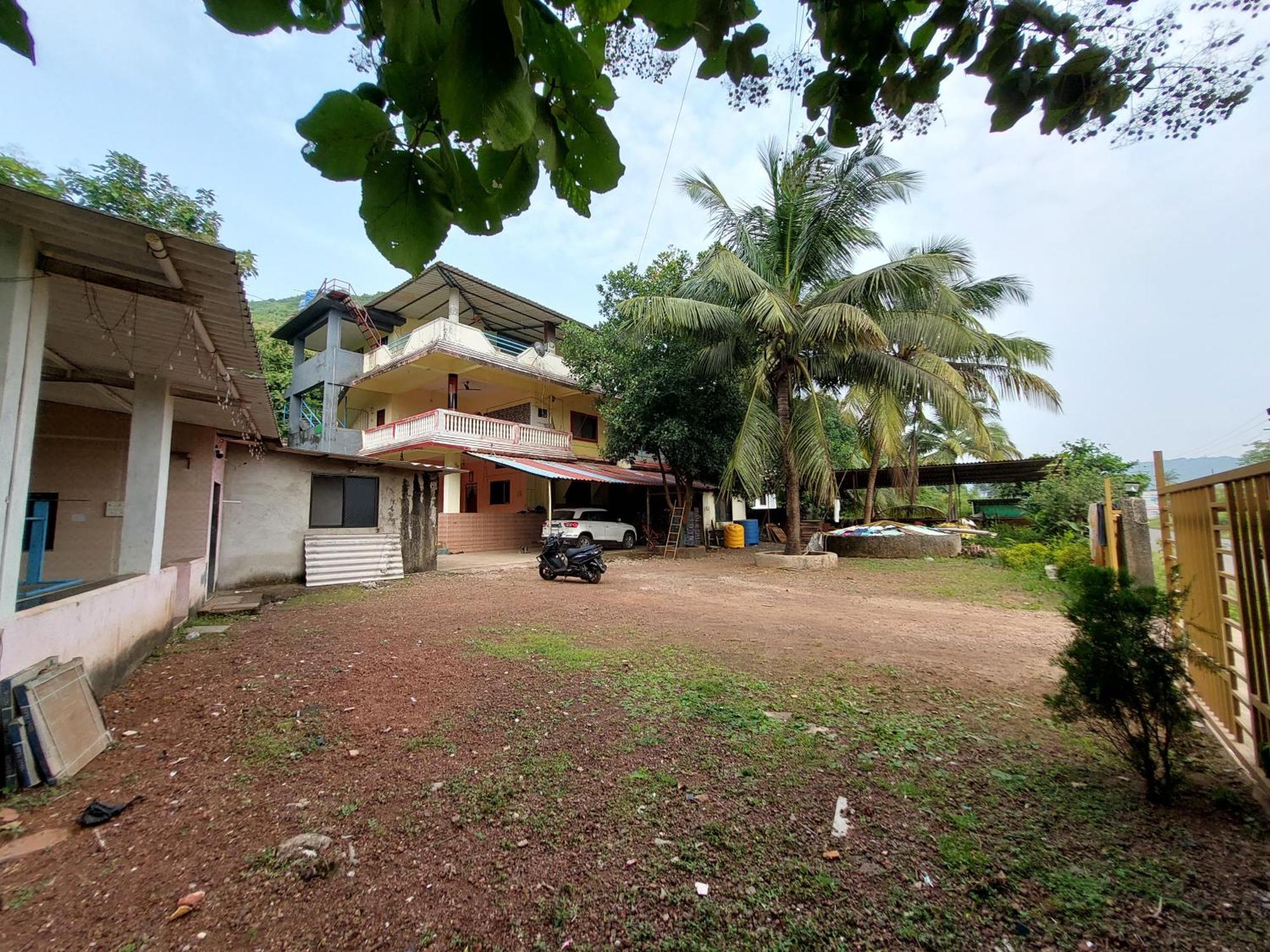 Mountain Breeze Hotel Murud  Exterior photo